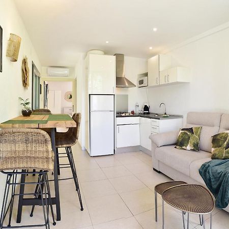 Apartamento Con Jardincito En El Centro De 카다케스 외부 사진